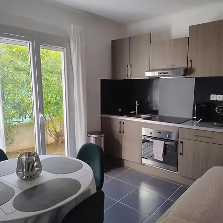 Apartament Cocon Entre Et Centre Avec Jardinet Perpignan