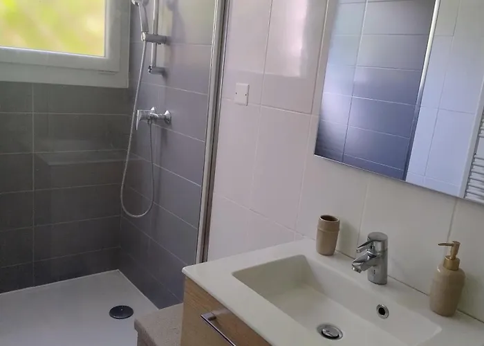 Daire Cocon Entre Et Centre Avec Jardinet Perpignan